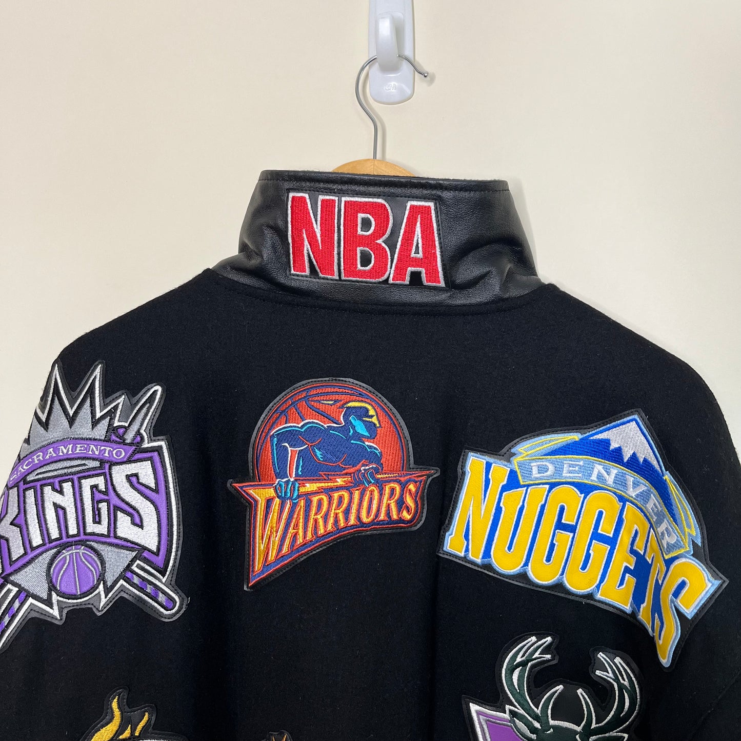 Vintage NBA Patch Hardwood Classics Jacket