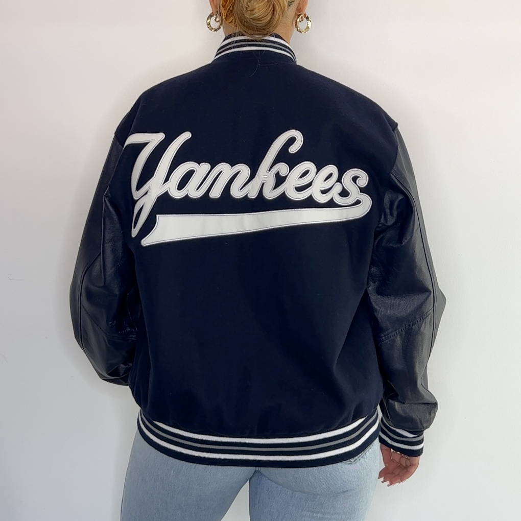 Reversible New York Yankees Jacket JH Design SUGOI Co